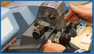 Palm Beach Gardens Locksmith Store Palm Beach Gardens, FL 561-692-4281